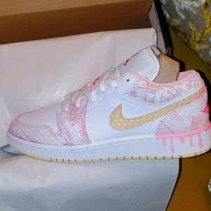 Air Jordan 1 low size 5.5